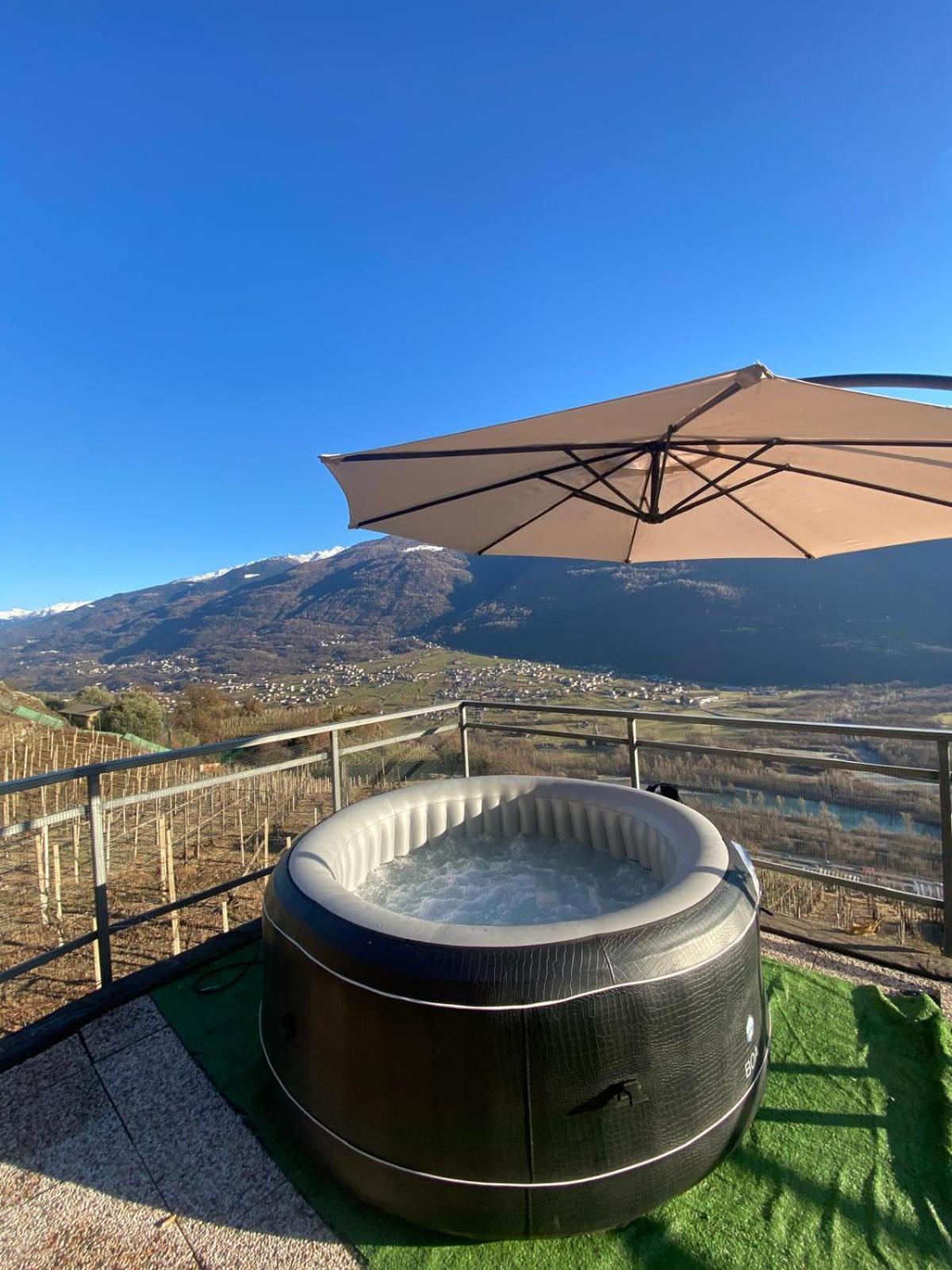 Casa Vacanze La Ca Del Cunfec Sondrio Kültér fotó